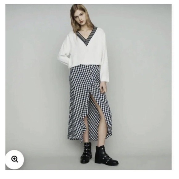 Maje $265 Lorni Lounge Long Sleeves Crepe Striped V-Neck Neckline Top Sz 3/L US